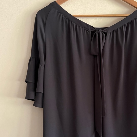 LOFT Flowy Short Sleeve Blouse - Picture 5 of 7